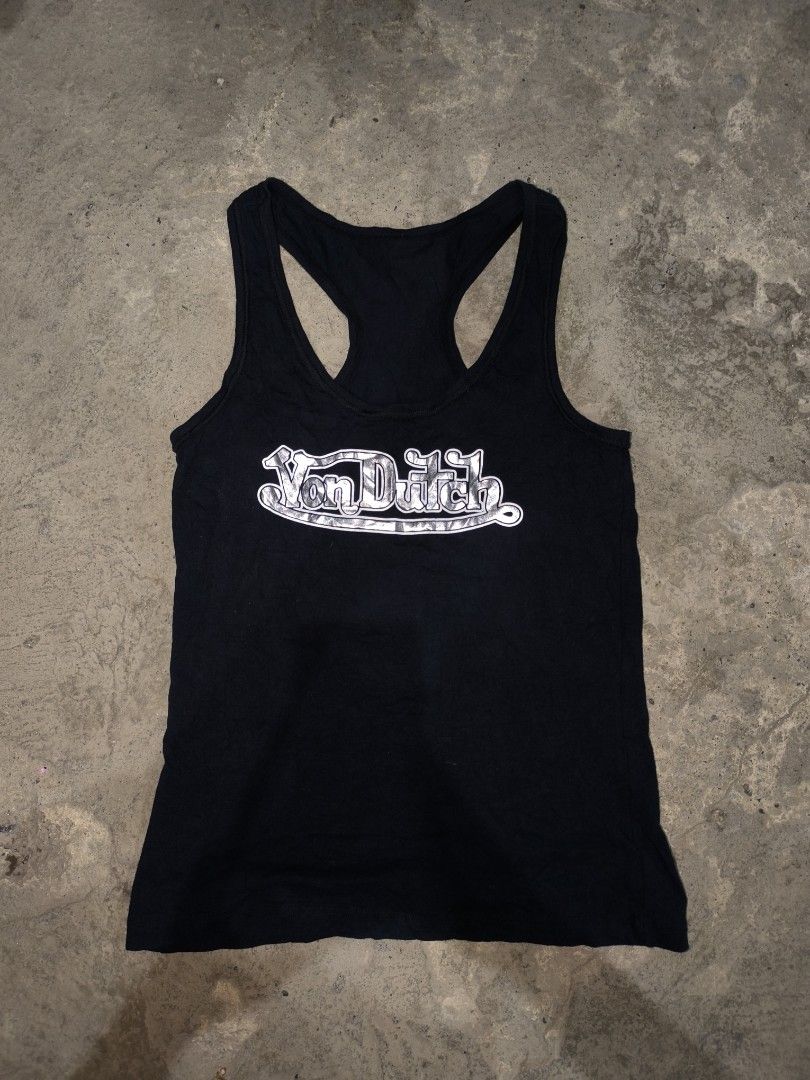 Von dutch sando (Category: Activewear) located in Davao. Submitted by gabriieeel (Listing ID 1460424558, Image 1). Description: von dutch sando featuring silver con dutch logo good as new no scratch or hole do vc on blue app for safe transaction.