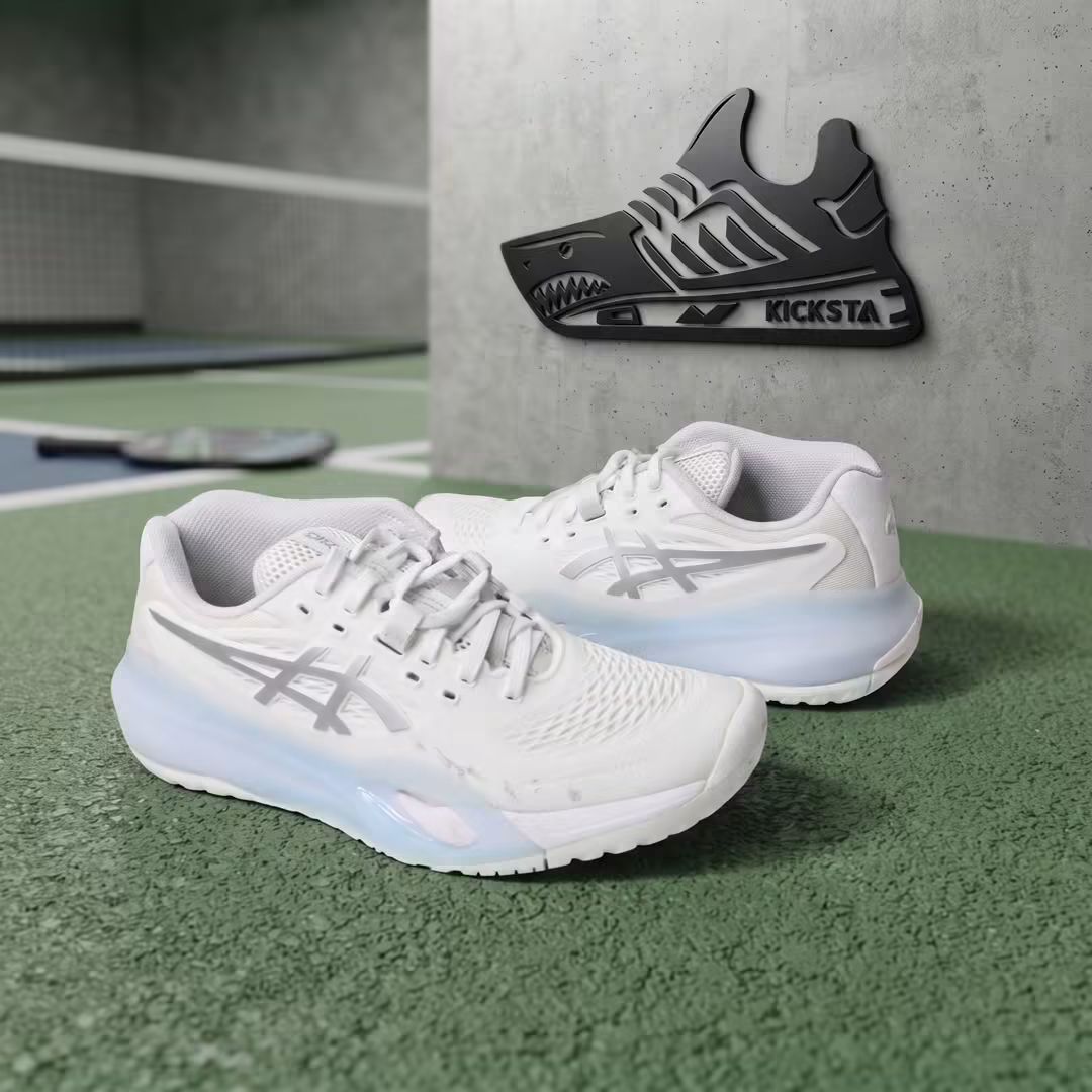 W Asics Gel ResolutionX 1042A279 100 Silver (Category: Sneakers) located in Manila. Submitted by nicooletabaching (Listing ID 1460342093, Image 2). Description: "🔥 W Asics Gel Resolution X 1042A279 100 Silver 🔥 SIZES AVAILABLE : 🚹 4US - 10US Men 🚺 5.5W - 11.5W Women 💸 SRP : Below SRP 💰 Our Price : Php 8,495 💯Every item we sell is 100% Legit, Original and Authentic ✨ 📦 🚚 We ship nationwide across the Philippines. For further assistance, f