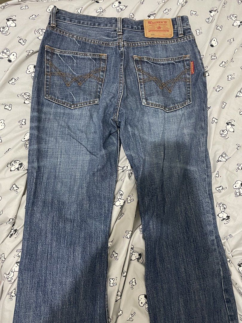 Wagner’s essential jeanswear (Category: Jeans) located in Caloocan City. Submitted by yourseller.sgm (Listing ID 1460407605, Image 3). Description: Wagner’s high quality denim Used once (for fitting) Can be unisex W:32 L33 .
