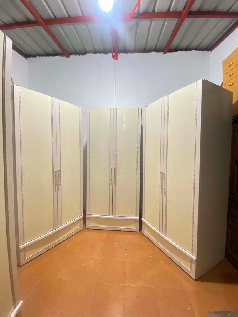 WARDROBE SET ‼️ (Category: Announcements) located in Manila. Submitted by nanzkie_2015 (Listing ID 1460337163, Image 1). Description: WARDROBE SET ‼️ total dimensions : L127 W25 H82 inches 2 DOOR WARDROBE dimes: L36 W25 H82 inches SINGLE DOOR dimes : L18 W25 H82 inches 🏷️7,500 each slim type 5,500.