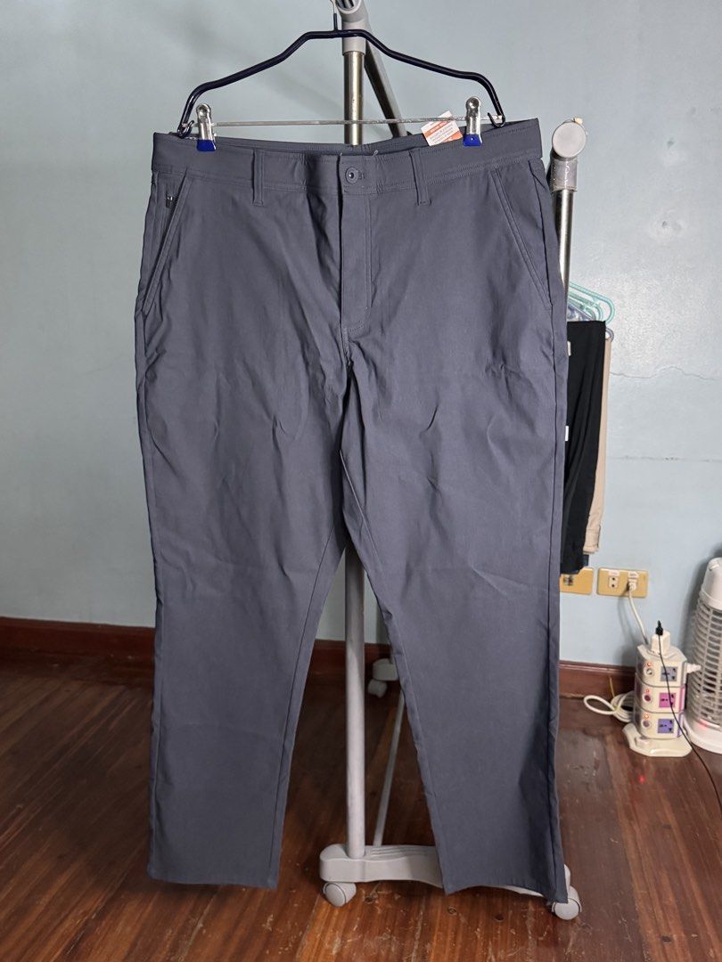 weatherproof vintage navy blue slacks (Category: Trousers) located in Quezon City. Submitted by yonasthingz (Listing ID 1460378912, Image 1). Description: weatherproof vintage navy blue slacks - P1500 - waist: 38 - never used, brand new w tag - rfs: does not fit loc: qc, new manila mop: gcash, bank transfer mod: jnt or sdd (sf/df to be shouldered by buyer) dm for inquiries!.