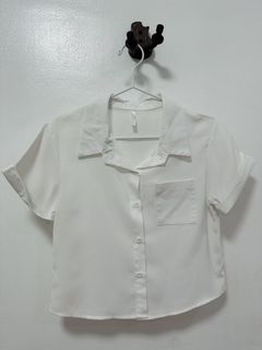 (Category: ) located in . Submitted by kokoclosets (Listing ID 1460495086, Image 1). Description: .