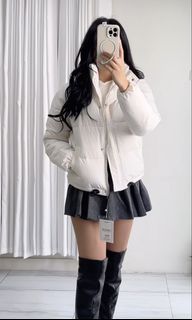 (Category: ) located in . Submitted by coatclosetph (Listing ID 1460414904, Image 1). Description: .