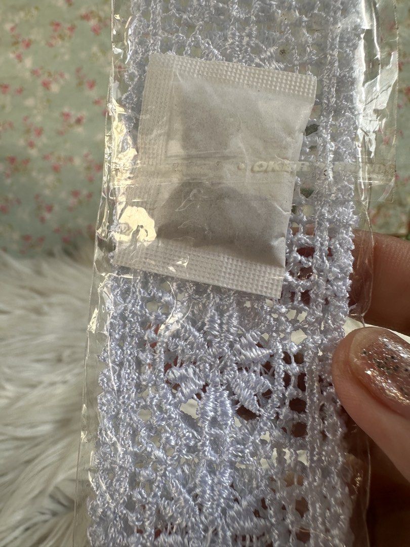 White Knitted Lace Design Headband (Category: Hair Accessories) located in Davao. Submitted by favoritepreloved (Listing ID 1460371631, Image 2). Description: 💜 Fix price.