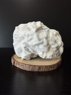 Statement Pieces, Decorative Pieces, Bracelets, Palmstones， Fengshui Ornaments Collection item 1