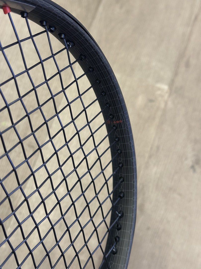 Wilson Python Matte Prostock （分類：運動與體育 - 球拍和球類運動）位於 Hong Kong。 由 caydenng96 提交（商品編號 1460453768，圖片 3）。簡介： Super rare!!! Used 6hrs only!! Europe website over $10000!! Python Prostock 16x19 Unstrung 302g Balance 315 Grip 2 Strung with RPM team 50/48lbs。