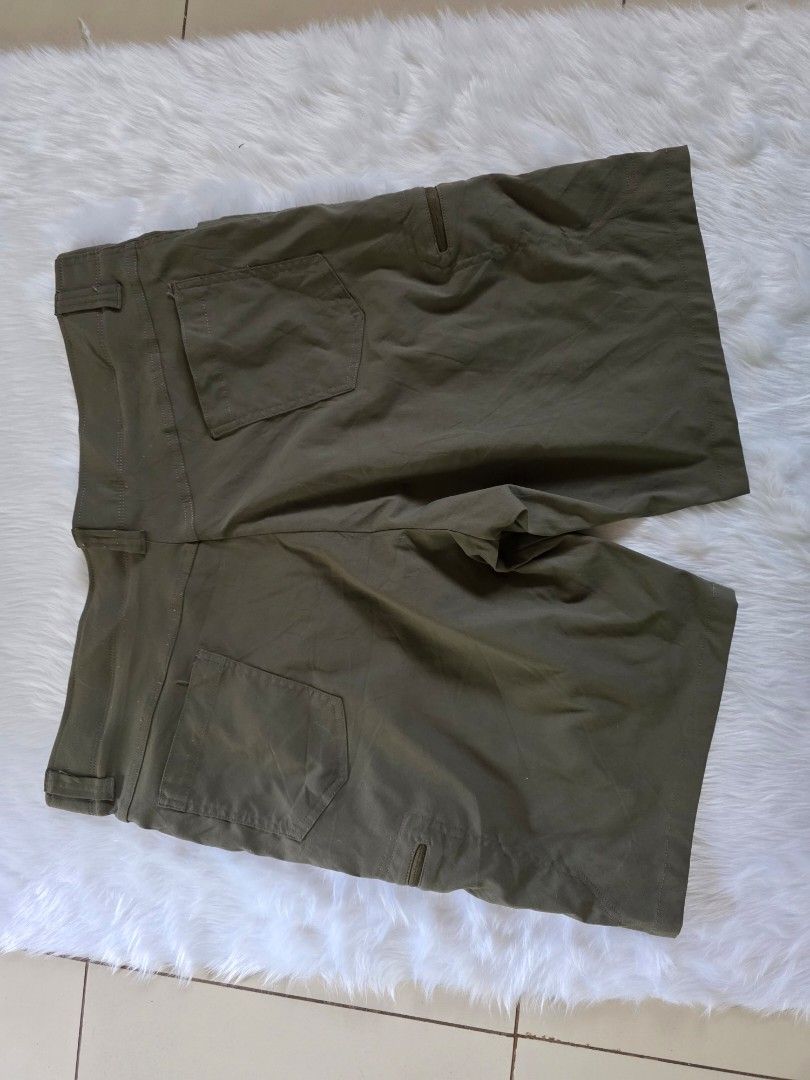 Wrangler Authentics Men's Performance Utility Cargo Shorts Size 41 (Category: Shorts) located in Taguig. Submitted by thebrandedrackph (Listing ID 1460350252, Image 3). Description: These Wrangler Authentics performance shorts are engineered for outdoor versatility and everyday comfort. Crafted from a lightweight, quick-dry synthetic blend, they feature a contemporary olive green hue that pairs easily with any casual attire. The design includes m