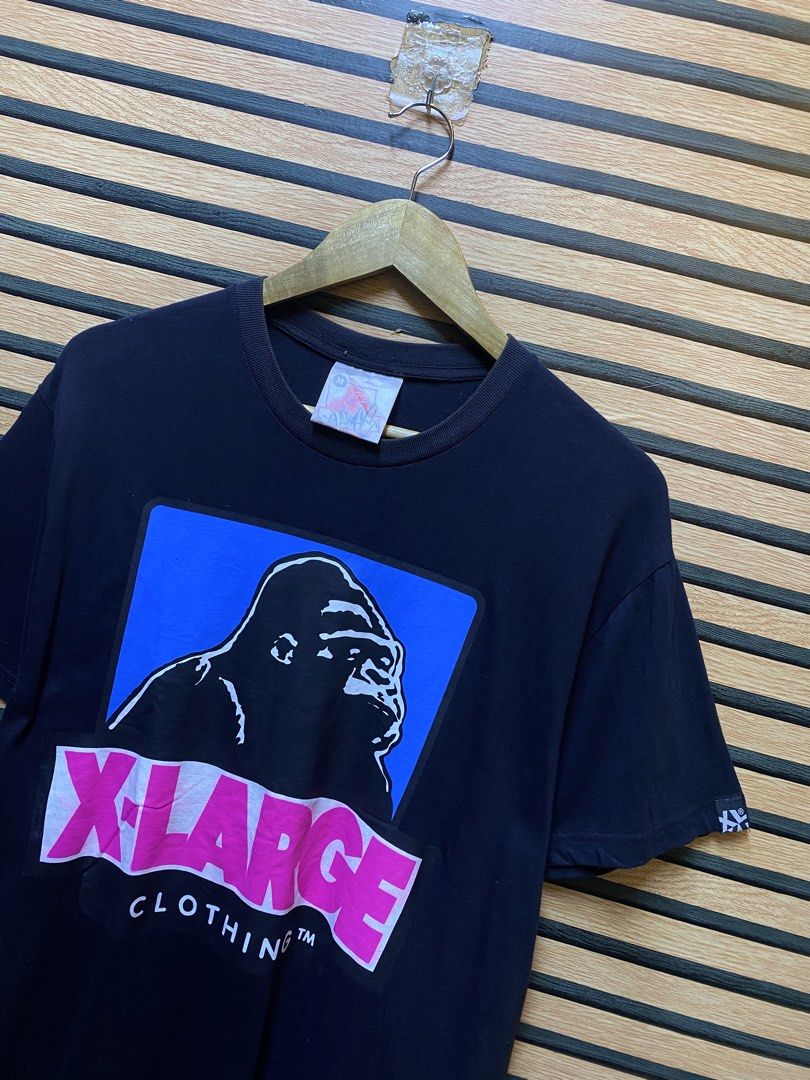 X LARGE CLOTHING TEE (Category: Tshirts & Polo Shirts ) located in Makati City. Submitted by drip.poww (Listing ID 1460425416, Image 2). Description: - Authentic XLarge - Color: Black - Size: Meduim - Dimes: 21x28 - Authentic - Excellent condition - Need wash, fresh from bale - Material: 100% Cotton Please don’t expect too much—these are thrifted (ukay) items. 😊 !!STILL NEGOTIABLE!!.