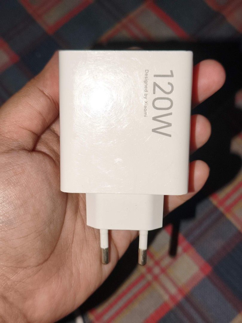 Xiaomi 120w Fast Charger (Category: Cables & Chargers) located in Manila. Submitted by liyaaanie (Listing ID 1460426035, Image 3). Description: - Xiaomi hyper charger 120W - 6 months old - nawala na yung cellphone kaya benta na lng charger kasi may included na charger yung phone ko now. - 30 minutes charging time - Purchased 1500 at trinoma mall - Selling for 1000 Sampaloc Manila Location .