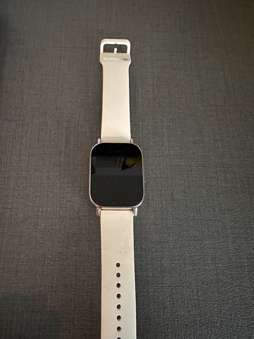 Xiaomi Redmi Watch 5 Lite (Category: Wearables & Smart Watches) located in Caloocan City. Submitted by jairustalu37822 (Listing ID 1460375275, Image 1). Description: - Sleek white smartwatch with a minimalist aesthetic. - Features a clear black rectangular display. - Adjustable strap with a secure buckle closure for a personalized fit. - Ideal for everyday use and monitoring your fitness goals. - Versatile design suitable for any occasion..