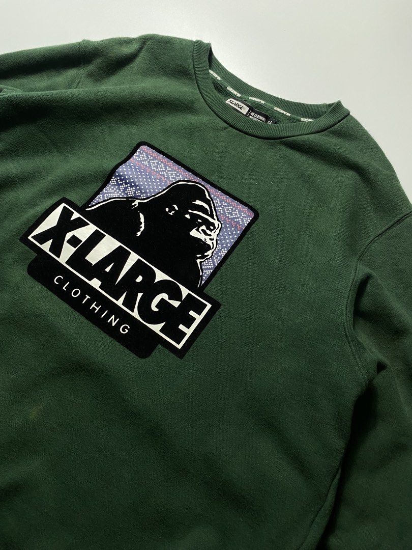 X-Large Big Logo Pullover Sweater (Category: Coats, Jackets and Outerwear) located in Tacloban City. Submitted by kanye_east1 (Listing ID 1460470607, Image 2). Description: Details 22x28 Dimension 9.5/10 ColorRate Good as new condition No issue Need wash only.