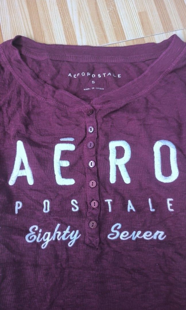 Y2k aero Henley (Category: Others Tops) located in Argao. Submitted by royalowl-888 (Listing ID 1460366323, Image 2). Description: Y2k aero Henley size small excellent like new 9.8/10 color rate no issue location visayas plus sf.