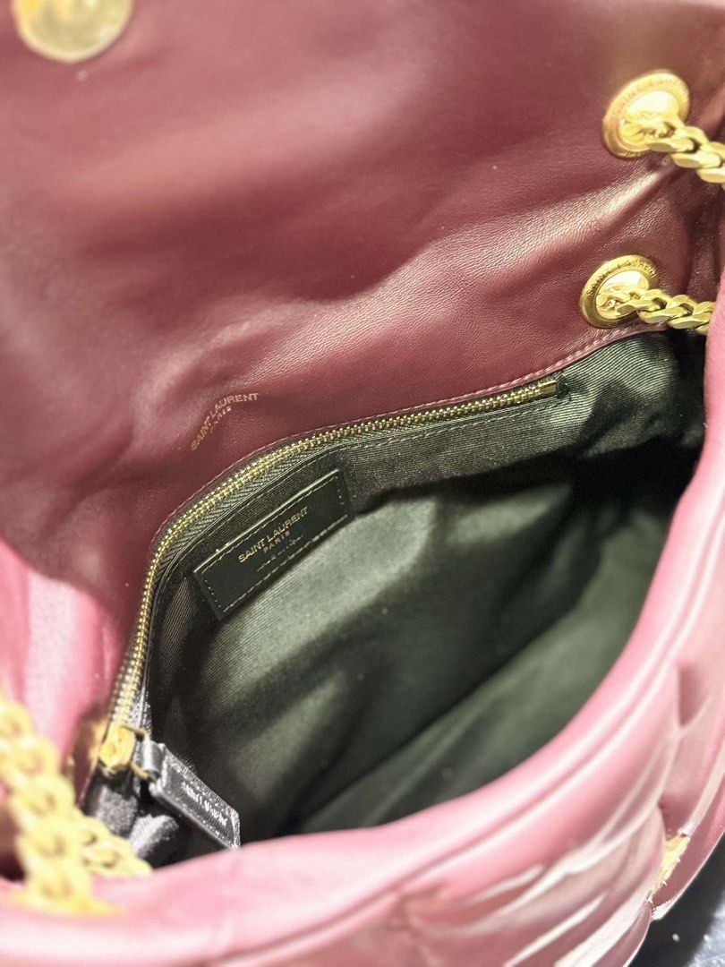 ❣️Ysl Puffer Small ❣️ (Category: Shoulder Bags) located in Manila. Submitted by annmacalua (Listing ID 1460450228, Image 2). Description: What u see is what u get!🥰.