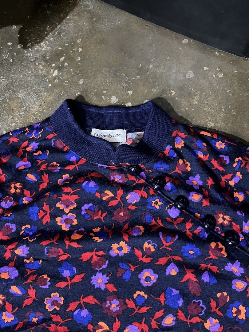 Yves Saint Laurent (Category: Dresses) located in Angeles City. Submitted by sothriftzz (Listing ID 1460321172, Image 2). Description: .