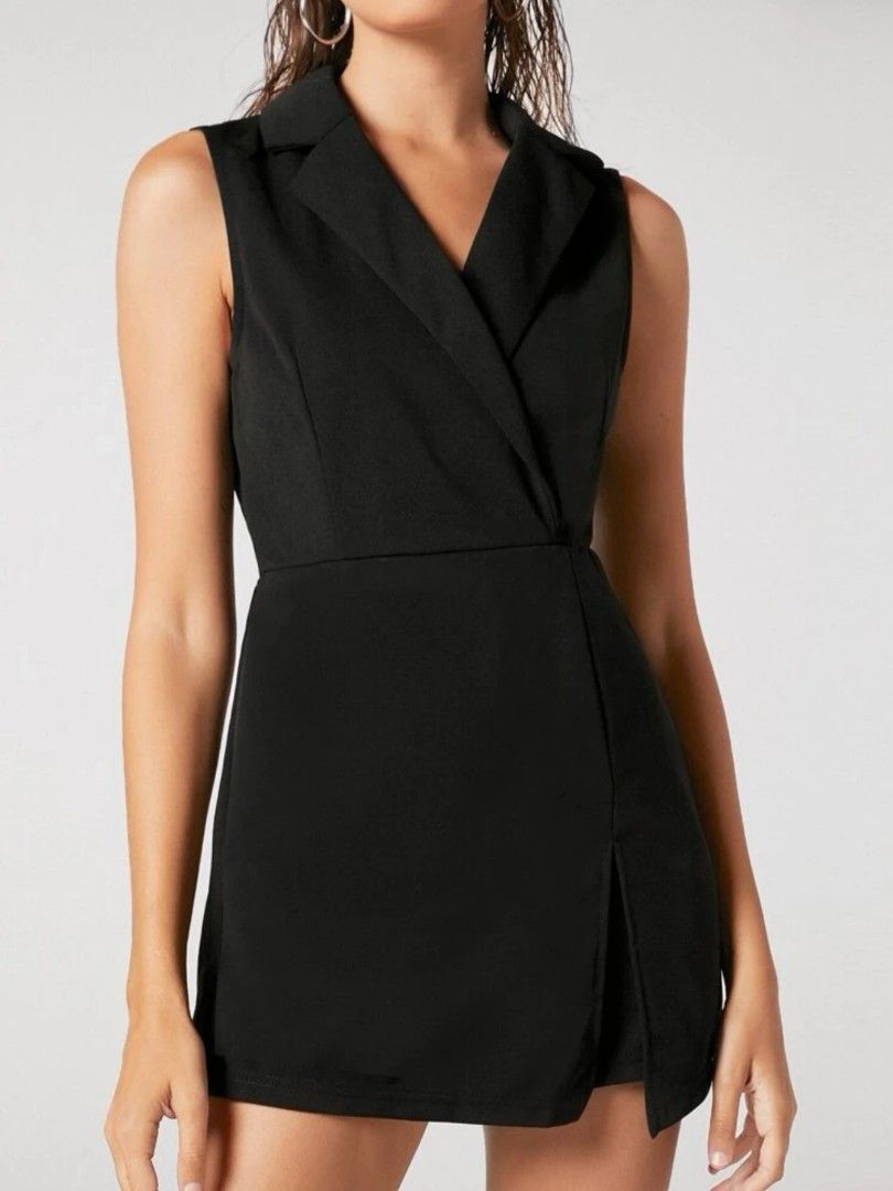 Zalora romper (Category: Rompers) located in Dasmarinas. Submitted by 32mimimi (Listing ID 1460310879, Image 2). Description: size small on tag.