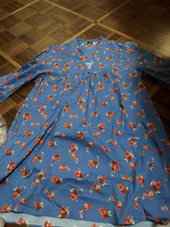 (Category: ) located in . Submitted by fashiondeclutter11 (Listing ID 1460478932, Image 1). Description: .