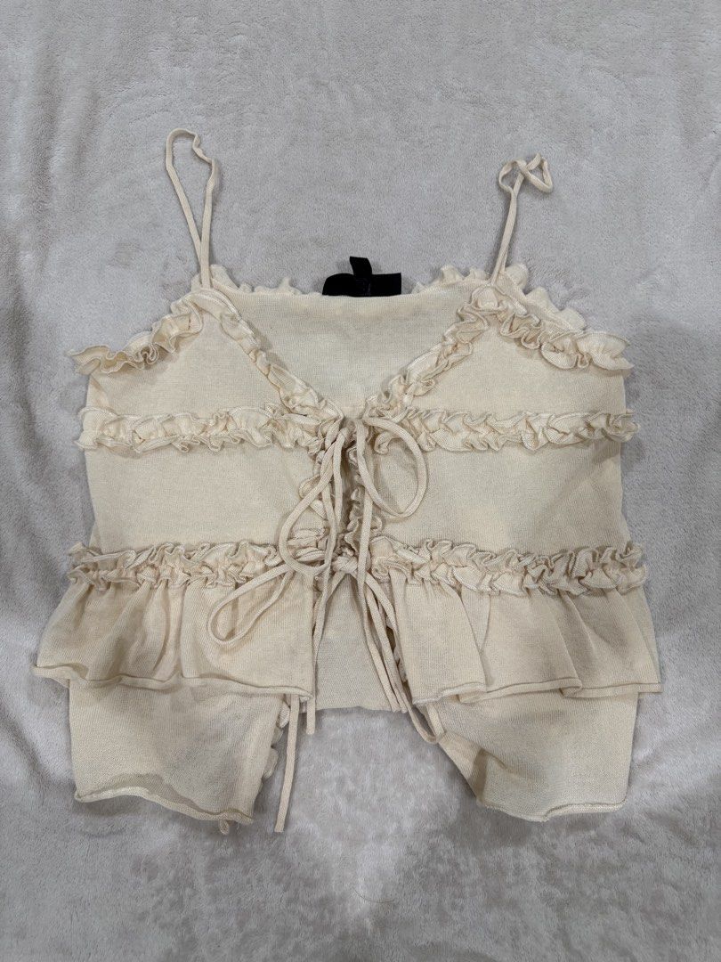 zara cami top (Category: Sleeveless) located in Manila. Submitted by i400ayla (Listing ID 1460483142, Image 1). Description: .