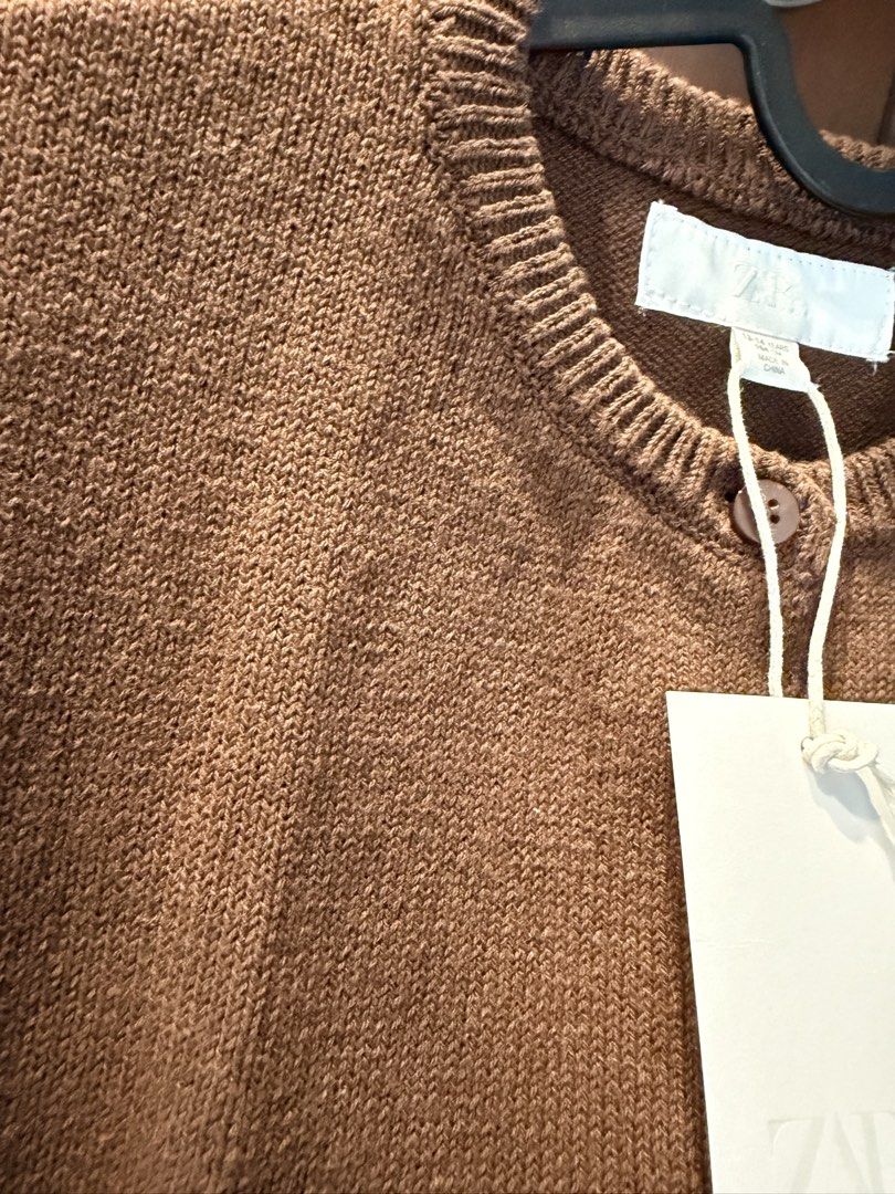 Zara Dark brown buttoned knit waistcoat (Category: Blouses) located in Marikina City. Submitted by nicasandoval (Listing ID 1460358535, Image 3). Description: bnew with tag size is for kids 13-14 y/o but can fit adult xs/s body frame.