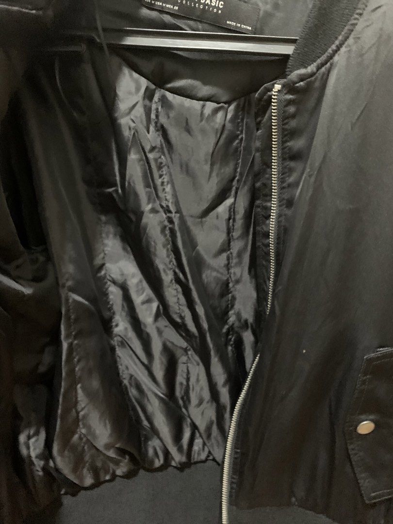 Zara Jacket (Category: Coats, Jackets and Outerwear) located in Caloocan City. Submitted by estrellamanila (Listing ID 1460454893, Image 3). Description: Used 2x only .