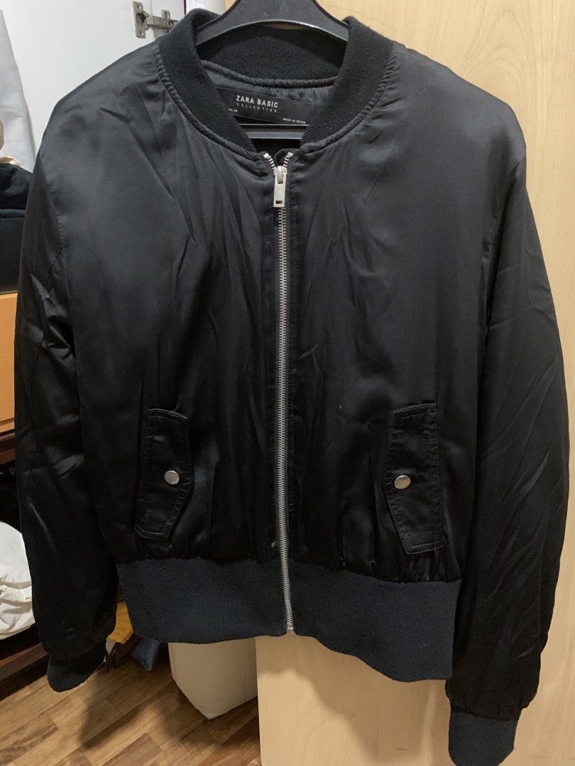 Zara Jacket (Category: Coats, Jackets and Outerwear) located in Caloocan City. Submitted by estrellamanila (Listing ID 1460454893, Image 1). Description: Used 2x only .