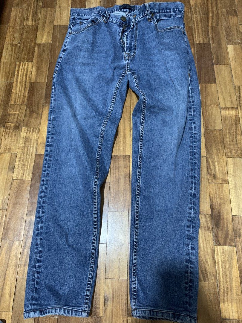 Zara Jeans (Category: Jeans) located in Caloocan City. Submitted by estrellamanila (Listing ID 1460454093, Image 1). Description: 350 each- photo posted sizes.