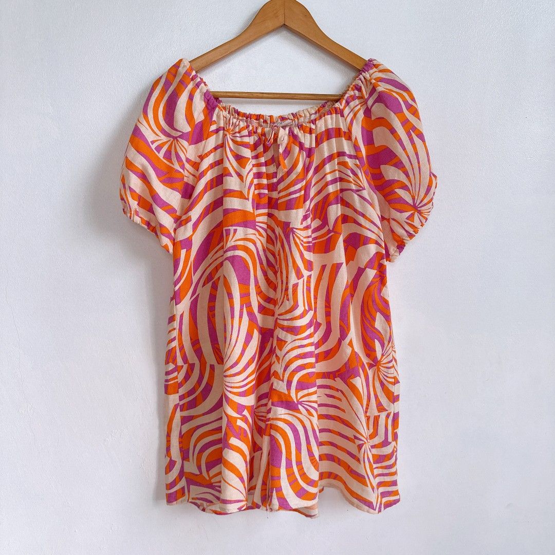 Zara Linen Colorful Romper (Category: Rompers) located in Manila. Submitted by withlovesam (Listing ID 1460359666, Image 1). Description: bought this for 1,895 kids size but best for small to medium frames adult soo pretty!!!.