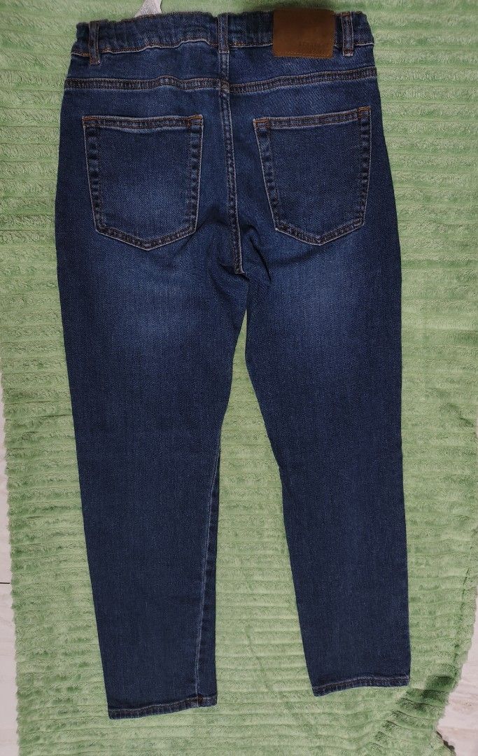 Zara straight fit/ stretch (Category: Babies & Kids Fashion) located in Manila. Submitted by jinkeec (Listing ID 1460421142, Image 2). Description: ZARA STRAIGHT FIT/STRETCH PANTS SIZE 11-12 CM 152.