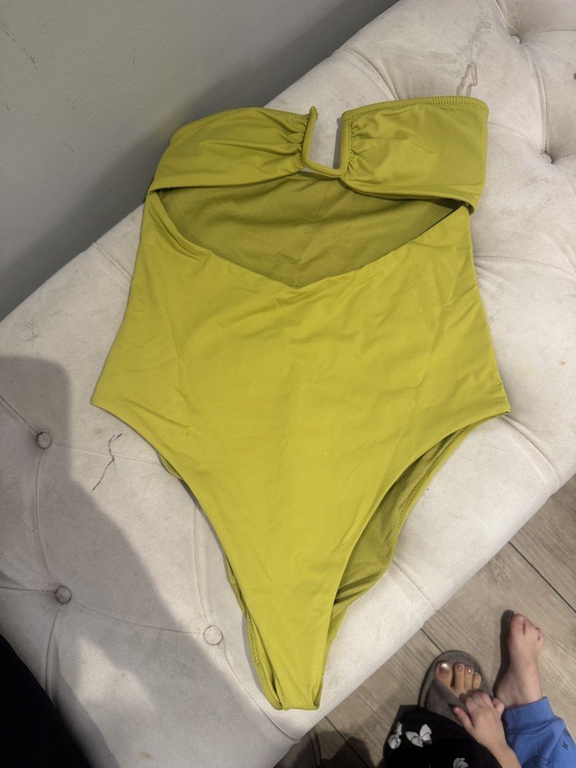 Zara Swimsuit Green (Category: Bikinis & Swimsuits) located in San Juan City. Submitted by closetbykiz (Listing ID 1460353346, Image 3). Description: Almost Brandnew.