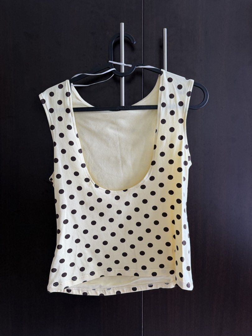 Zara Yellow Polka Dot Sleeveless Top (Category: Sleeveless) located in Mandaluyong City. Submitted by aiaaaaa (Listing ID 1460373413, Image 2). Description: Good as new Message for when worn.