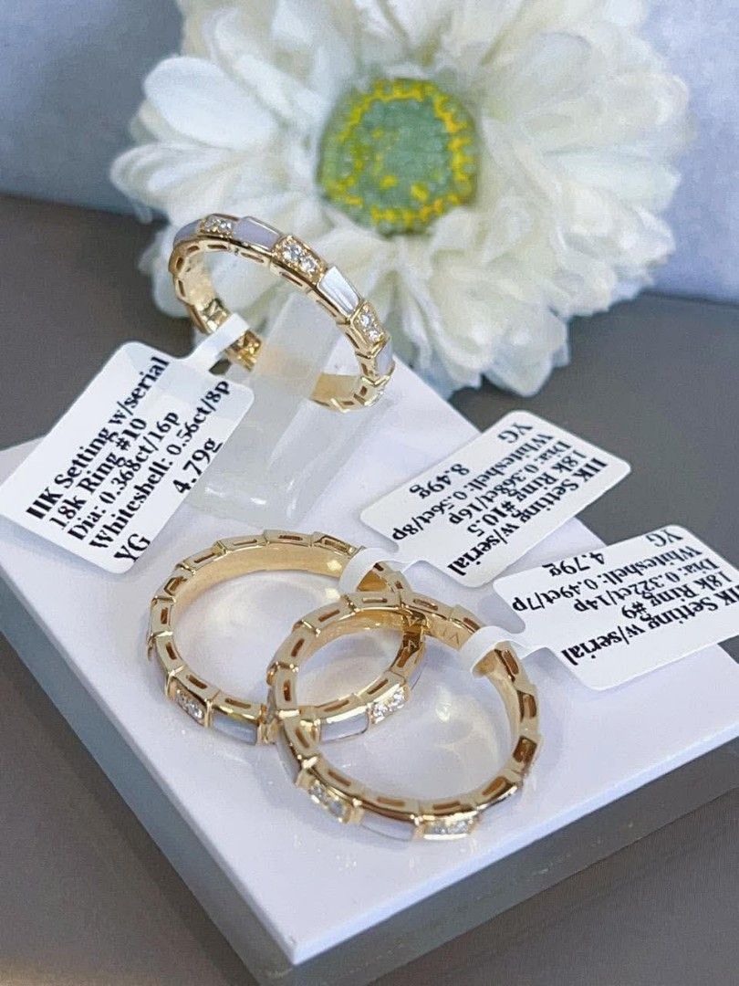 18k HongKong setting gold whiteshell diamond Blvgari ring (Category: Rings) located in Manila. Submitted by bhelgoldseller2ndaccount (Listing ID 1460674885, Image 3). Description: New!!✨New!!✨New!! 18k HongKong setting Gold 11,700/g 💯pawnable/naisasanla 💯with high appraisal rate 💯good investment 💯Direct supplier price 👉OPEN for resellers 🌺please take time to evaluate their actual sizes and grams 👉Best panggift for all occasions ✅ Sold per 