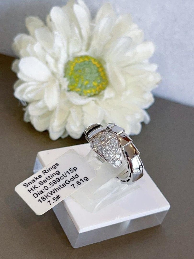18k HongKong setting whitegold diamond serpenti ring (Category: Rings) located in Manila. Submitted by bhelgoldseller2ndaccount (Listing ID 1460678161, Image 2). Description: New!!✨New!!✨New!! 18k HongKong setting Gold 10,300/g 💯pawnable/naisasanla 💯with high appraisal rate 💯good investment 💯Direct supplier price 👉OPEN for resellers 🌺please take time to evaluate their actual sizes and grams 👉Best panggift for all occasions ✅ Sold per grams
