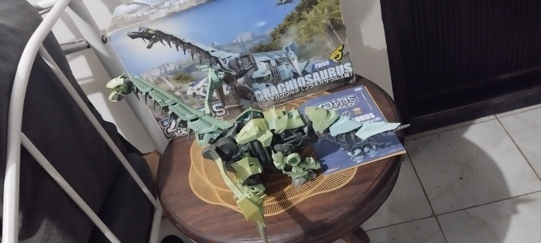 2018 Takara Tomy Zoids Grachiosaurus (Category: Gundam & Model Kits) located in Manila. Submitted by ventajetoyz625 (Listing ID 1460538971, Image 2). Description: - Assembled Takara Tomy Zoids ZW08 Grachiosaurus model kit - Large and highly detailed model - Original box and manual included - No pilot - Not working mechanism - What you see is what you get - Perfect for Zoids fans and collectors .