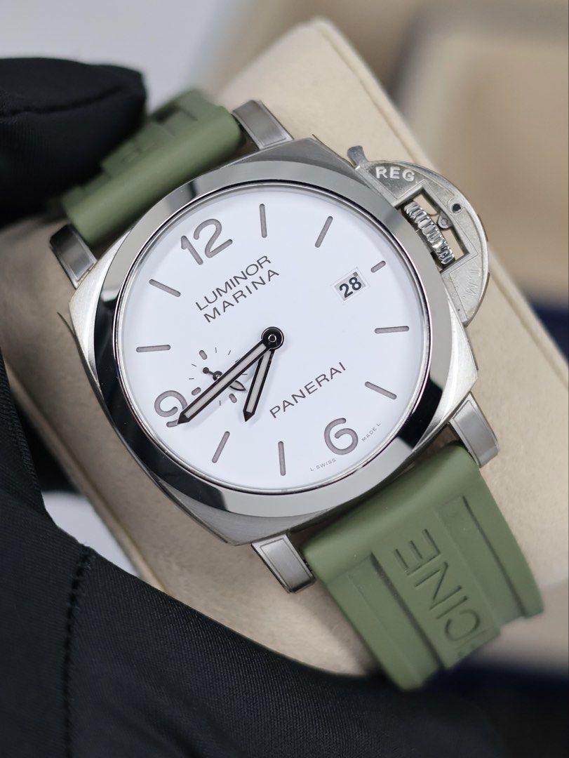 2026 Panerai Luminor Marina (Category: Luxury Watches) located in Manila. Submitted by airojardin (Listing ID 1460712034, Image 1). Description: 2026 Panerai Luminor Marina Ref. PAM03314 Complete set with ppf + official receipt from Local AD (Retail PHP 502,000) Condition: 9.8/10 Price: PHP 368,000 (slightly negotiable) Open to trade offers Meet-ups within Metro Manila (Greenhills preferred) Open for authentication at any reputable service center