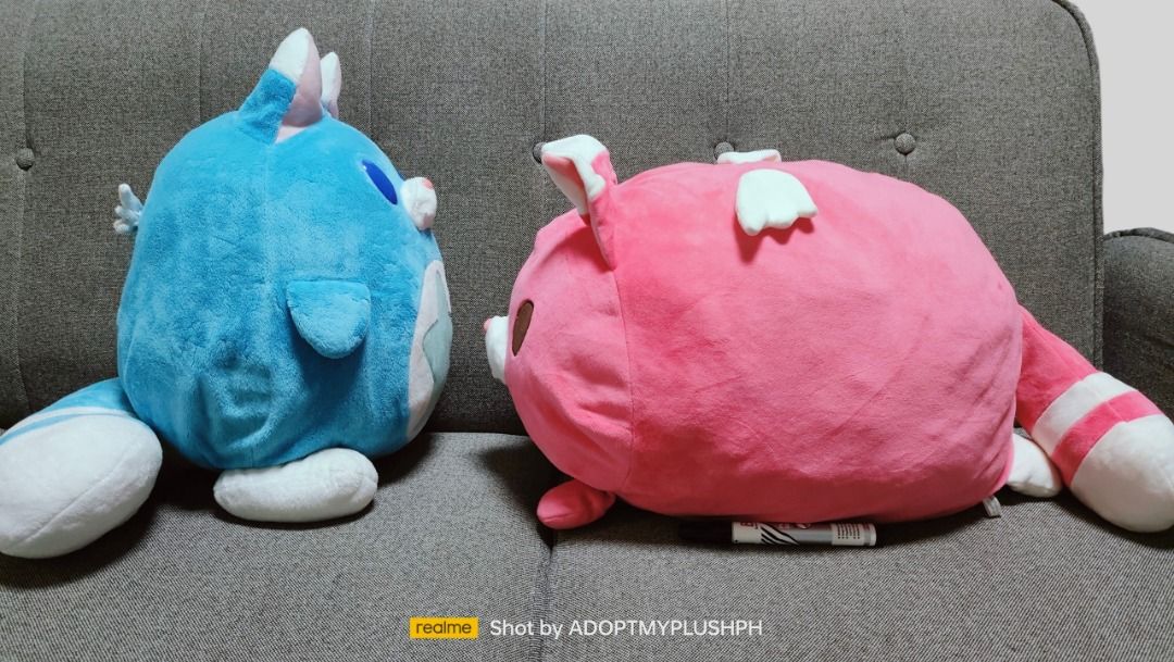 [2] Shironeko Project plush bundle (Category: Plushies & Soft Toys) located in Taguig. Submitted by adopt.my.plush.ph (Listing ID 1460588209, Image 3). Description: 2 for 380.00 Shironeko Project plush toy and mochi pillow bundle. *as is, spot cleaning needed *no paper tags Hoshi Tanuki (Star Tanuki).