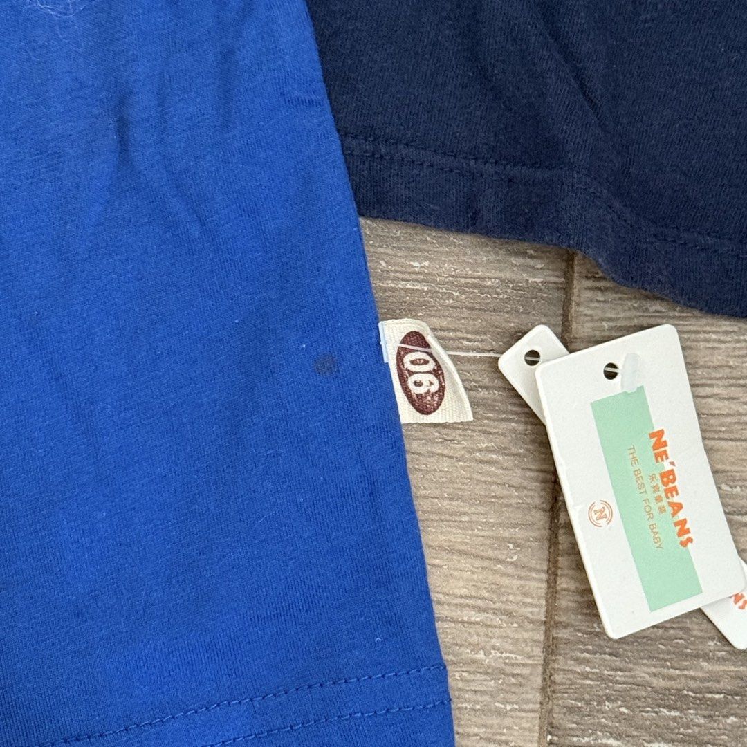 2pcs set 2-3 yo 2T boy branded tshirt shirt (Category: Babies & Kids Fashion) located in San Juan City. Submitted by lovegoeson (Listing ID 1460542045, Image 3). Description: .