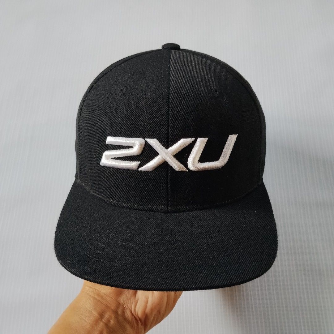 2XU (SNAPBACK CAP) (Category: Activewear) located in La Carlota. Submitted by sports_couture_ph (Listing ID 1460572023, Image 1). Description: 2XU (SNAPBACK CAP) RATE EXCELLENT CONDITION SIZE ADULT/ ONE SIZE FITS ALL PRICE 699 ADD SHIPPING FEE DM TO PURCHASE.