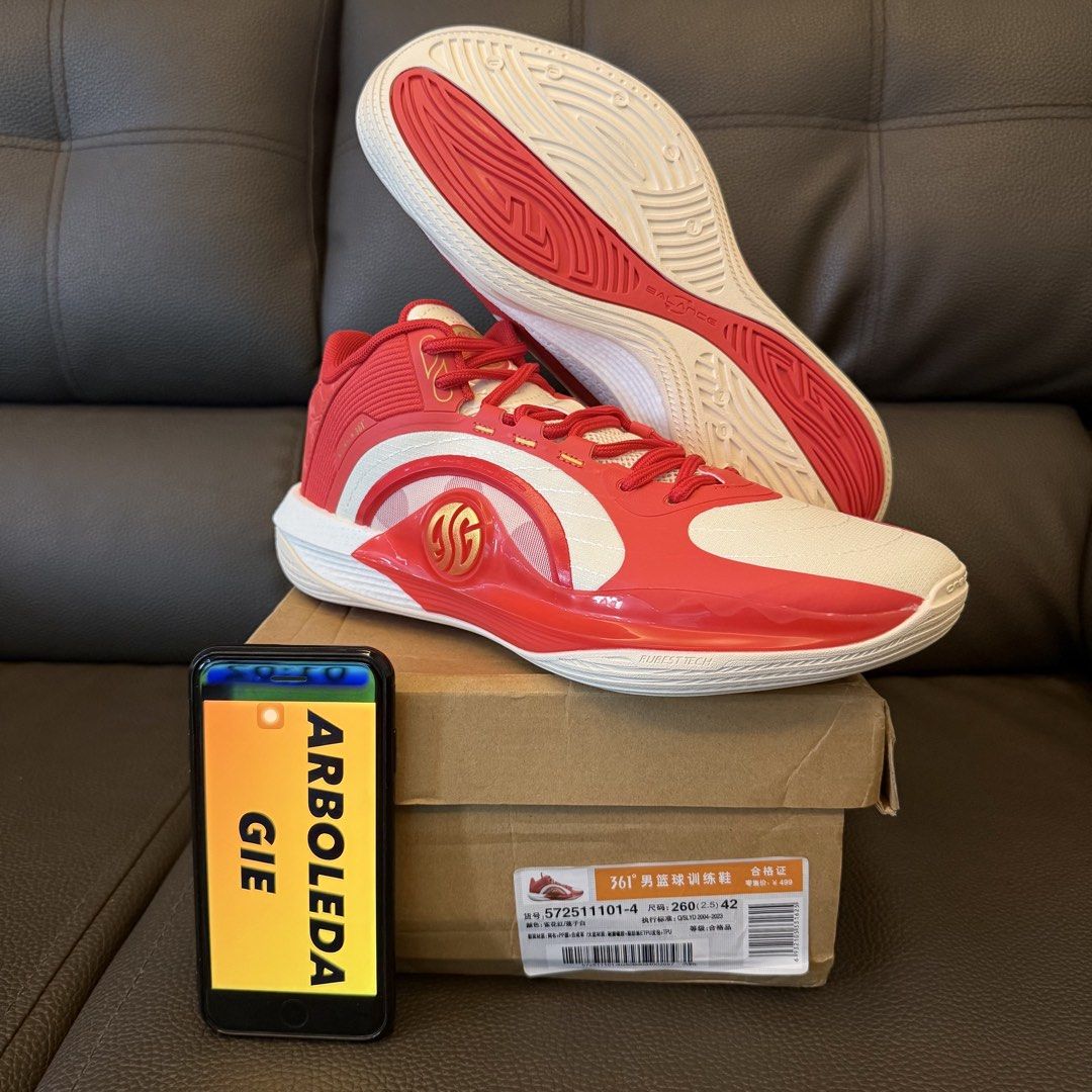361 degrees aaron gordon AG LEVEL UP 3 (Category: Sneakers) located in Quezon City. Submitted by giearboleda (Listing ID 1460564578, Image 2). Description: 361 degrees aaron gordon AG LEVEL UP 3 size: 8.5us 1,995php brandnew w box novaliches qc location.