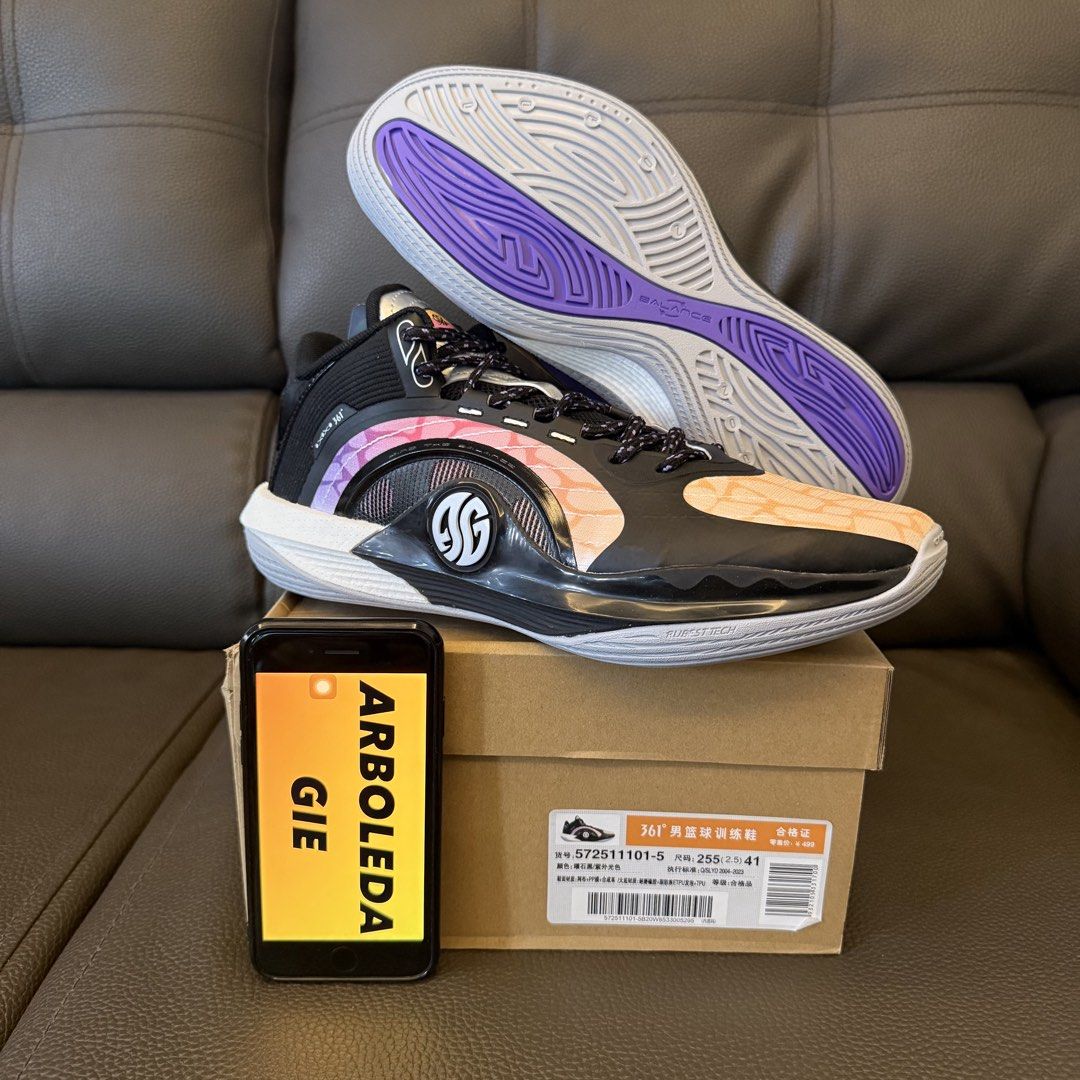 361 degrees aaron gordon AG LEVEL UP 3 (Category: Sneakers) located in Quezon City. Submitted by giearboleda (Listing ID 1460564827, Image 2). Description: 361 degrees aaron gordon AG LEVEL UP 3 size 8us mens 1,995php brandnew w box novaliches qc location.