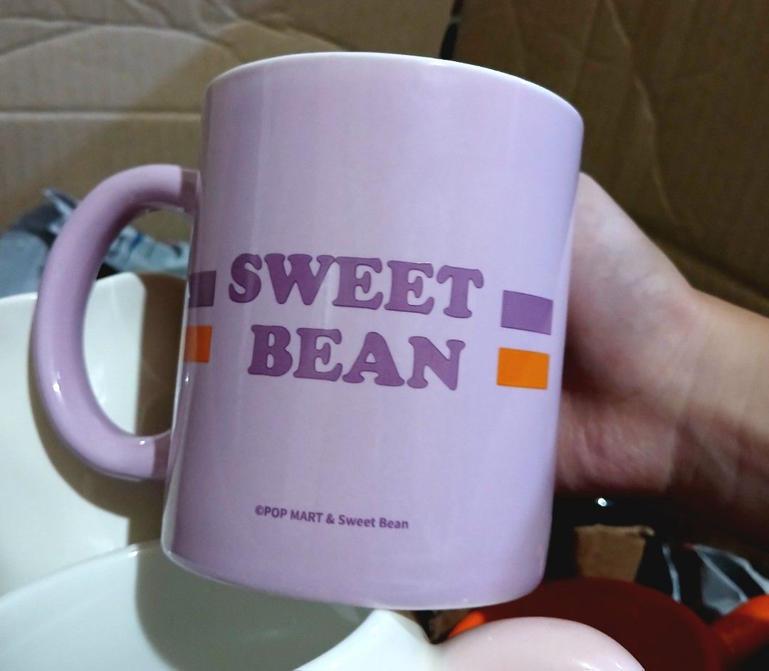 3D SWEE BEAN MUG (Category: Dinnerware & Cutlery) located in Manila. Submitted by mings_28 (Listing ID 1460642204, Image 2). Description: with random freebies hehehehe.