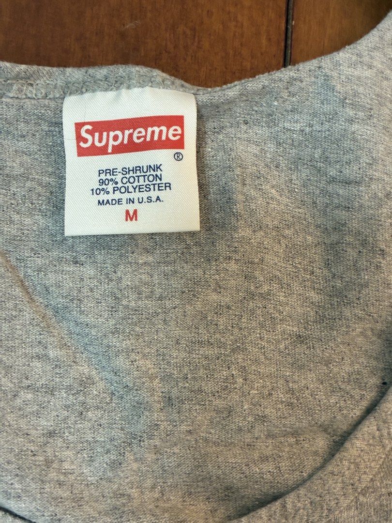 3x Supreme tee （分類：T-shirt、恤衫、有領衫）位於 Hong Kong。 由 franzkafka85 提交（商品編號 1460679319，圖片 3）。簡介： Quick sale I have lots of supreme to sell Most in very good condition $100 each “Plant tee” is $60 because neck is a bit discolored. Size shown in images 1 for $100 Or 2 for $180 Or three for $260。