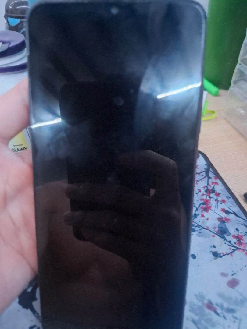 Galaxy A22 5G (Category: Samsung) located in Manila. Submitted by villin87 (Listing ID 1460569950, Image 2). Description: SAMSUNG GALAXY A22 5G 6GB/128GB — ₱5,000NEGOTIABLE 6GB RAM / 128GB Storage 5G capable 6.6" FHD+ 90Hz display 48MP main camera 5,000mAh battery Good condition No issues / fully working Black Good as a main or backup phone RFS: Extra/unused secondary phone Meetup available near north olympus Delivery available Slightly negotiabl