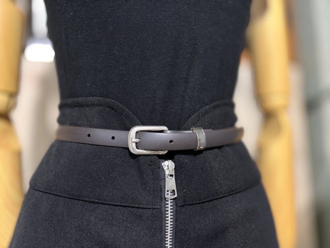 8. Black Slim Plastic Belt (Category: Belts) located in Quezon City. Submitted by wagwagan_ukay_blues (Listing ID 1460664129, Image 1). Description: from Japan in good condition ❗️please expect signs of usage hole size - 29” -33” width -.5” overall -37”.