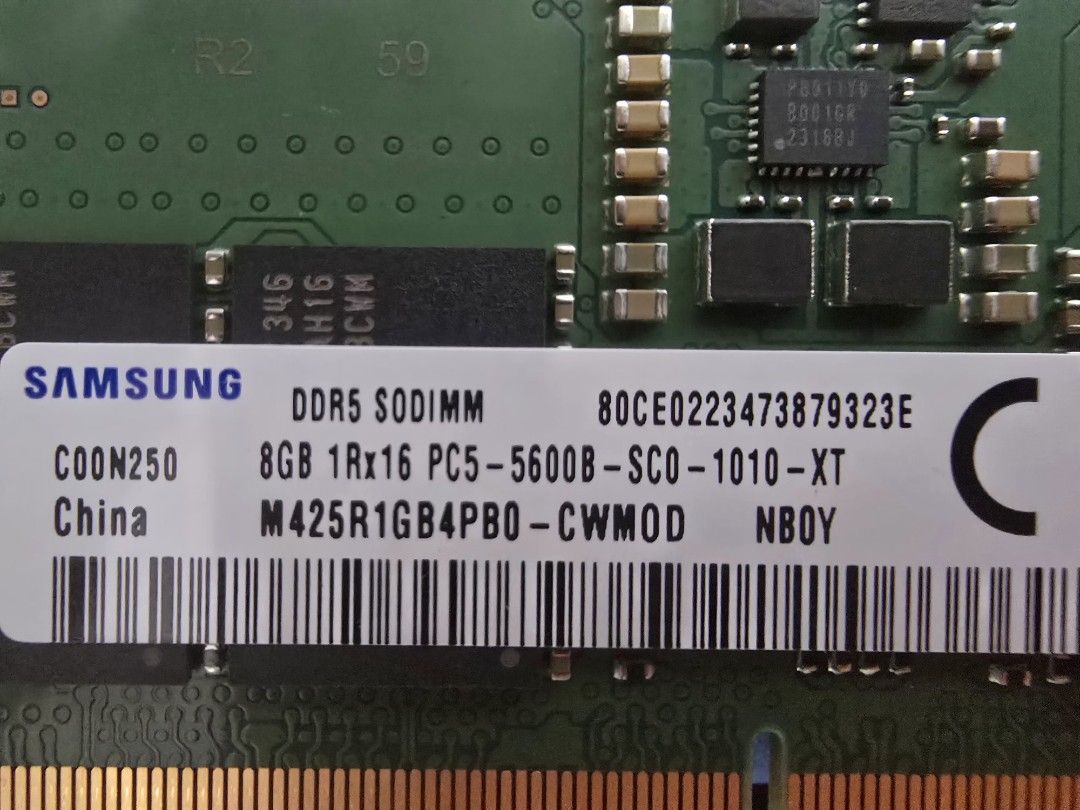 8GB DDR5 SODIMM (Category: Computer Parts) located in Manila. Submitted by benjsoft (Listing ID 1460543558, Image 1). Description: This is an 8GB Samsung DDR5 SO-DIMM RAM module designed for laptops and small-form-factor PCs. Key Technical Specifications Brand: Samsung Capacity: 8GB Memory Type: DDR5 SO-DIMM (Laptop RAM) Speed: PC5-5600B (5600 MHz) Rank / Organization: 1Rx16 (Single Rank, x16 organization) Form Factor: 262-pin SO-DIMM 100 pcs ava