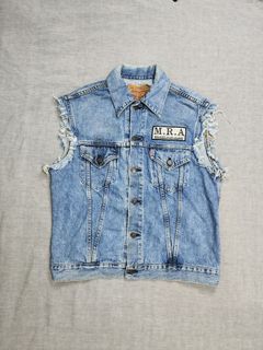 (Category: ) located in . Submitted by used_clothing2600 (Listing ID 1460651447, Image 1). Description: .