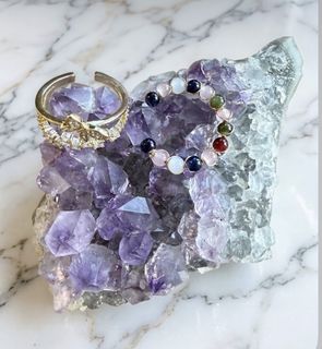 （分類：）位於 。 由 crystalsmusee 提交（商品編號 1460541879，圖片 1）。簡介： 。
