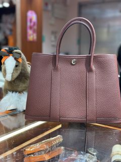 （分類：）位於 。 由 360_Luxury 提交（商品編號 1460607102，圖片 1）。簡介： 。