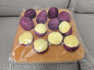 （分類：）位於 。 由 chiikawamomongacute 提交（商品編號 1460557142，圖片 1）。簡介： 。