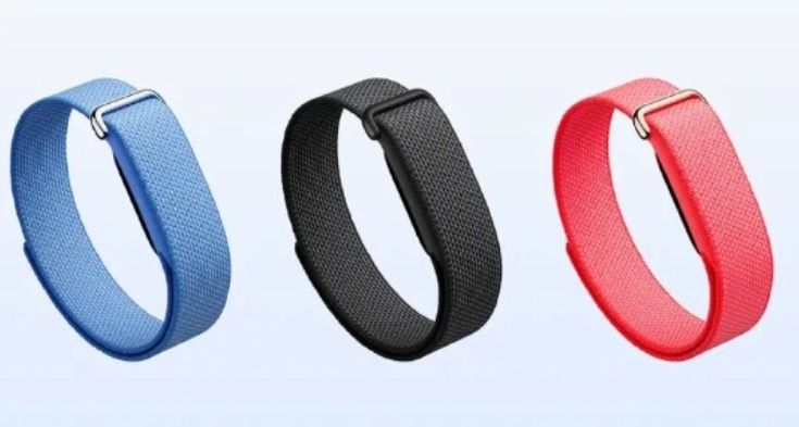 【⚡原裝正貨 一年保用】Google Fitbit Air 智能健康手環｜全新！ （分類：智能穿戴裝置及智能手錶）位於 Hong Kong。 由 a1digitalhk 提交（商品編號 1460560232，圖片 2）。簡介： 【⚡原裝正貨 一年保用】Google Fitbit Air 智能健康手環｜全新正式店鋪 現貨發售 Google Fitbit Air Google 推出的一款主打「無螢幕、零干擾、極致輕巧」的健康監測手環。它的主機重量僅 5 克，具備 7 天續航力，並透過 Gemini AI 提供個人化的健康與睡眠教練服務。 📿全天候數據追蹤：支援 24/7 光學心率、血氧濃度（SpO₂）、心率變異度（HRV）、膚溫感測及 AFib 心律不整警示。 📿零螢幕設計：專為減少數位干擾與舒適睡眠監測打造，所有數據同步至 Google Health App 中查看。 📿AI 訓練：整合基於 Gemini 的 Google Health Coach，提供睡眠改善與個人化訓練建議。 �