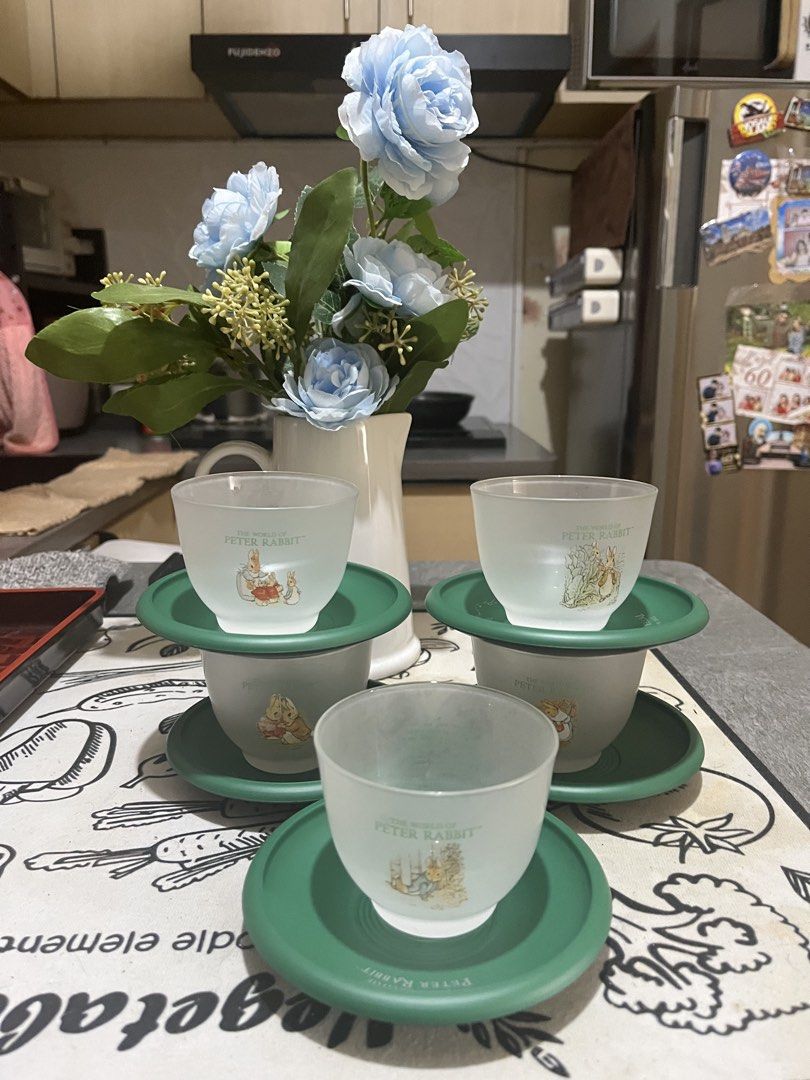 🐰 Peter Rabbit Glass Cup Set — ₱499 (Category: Coffee & Tea Tableware) located in Caloocan City. Submitted by happypenguin-808164 (Listing ID 1460517223, Image 3). Description: Selling this cute Peter Rabbit glass cup set 💚🐰 ✨ Like new / excellent condition ✨ Clean and well-maintained ✨ Perfect for everyday use or collection 📦 No original box Comes with 3 Peter Rabbit glass cups + 3 green saucers. 💰 Selling for ₱499 negotiable 📍 Meetup/Ship