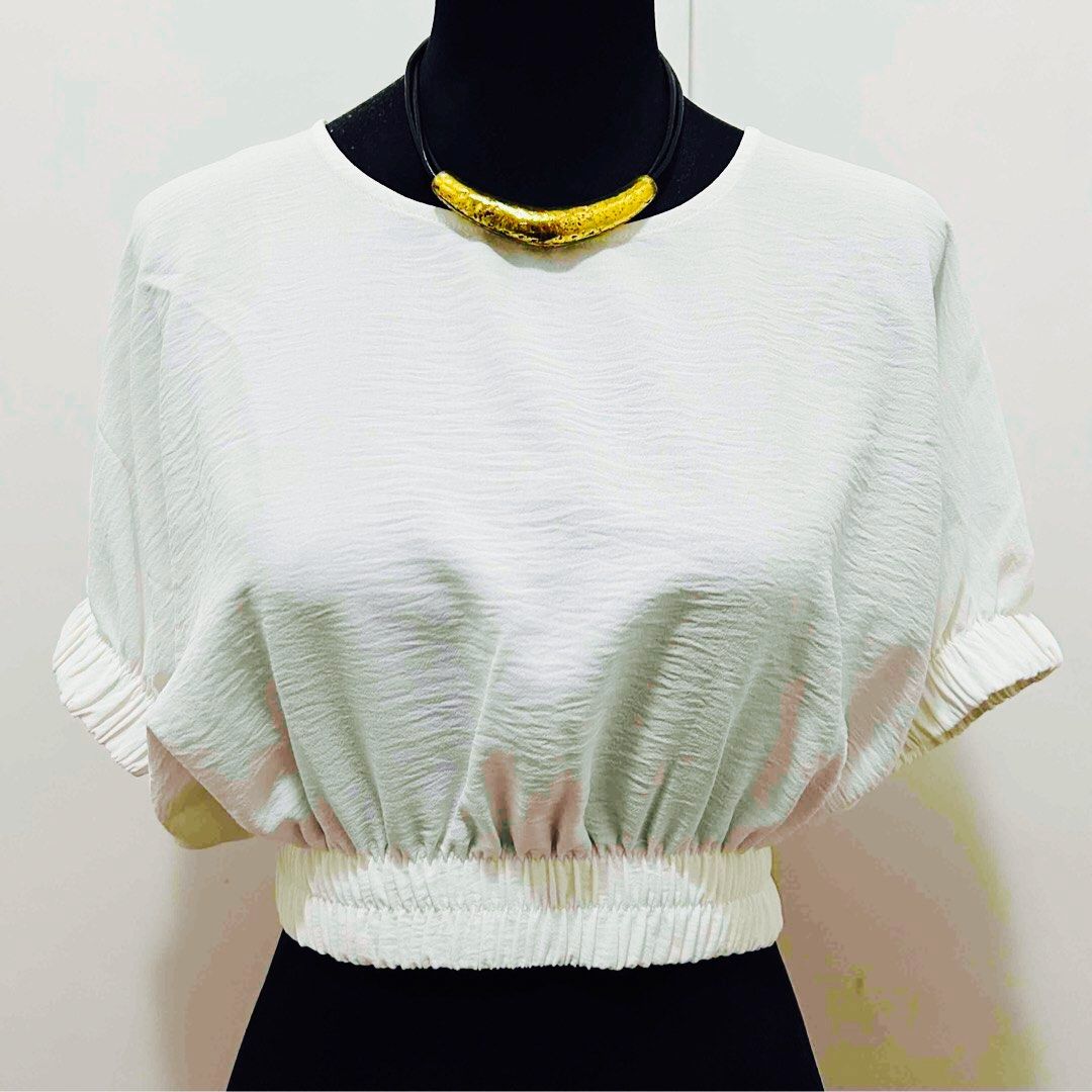 🤍 Zara White Top, sz S 🤍 (Category: Blouses) located in Manila. Submitted by deareileen (Listing ID 1460594094, Image 1). Description: Please message your questions or requests for info/photos. Thank you!.
